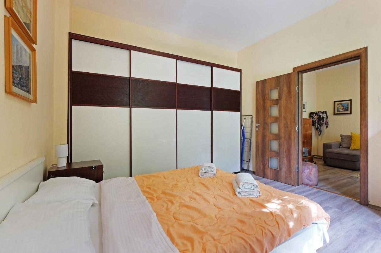 Apartment Paradise Sunny Home Belgrado Exterior foto