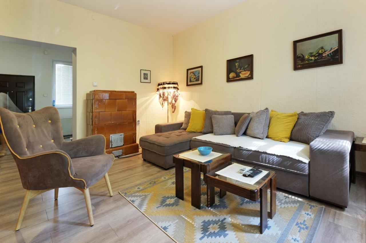 Apartment Paradise Sunny Home Belgrado Exterior foto