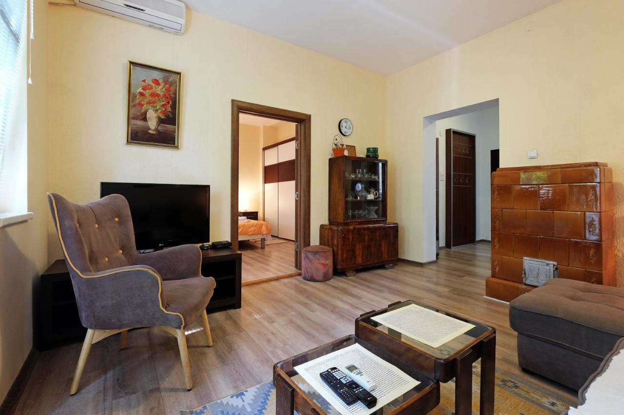 Apartment Paradise Sunny Home Belgrado Exterior foto