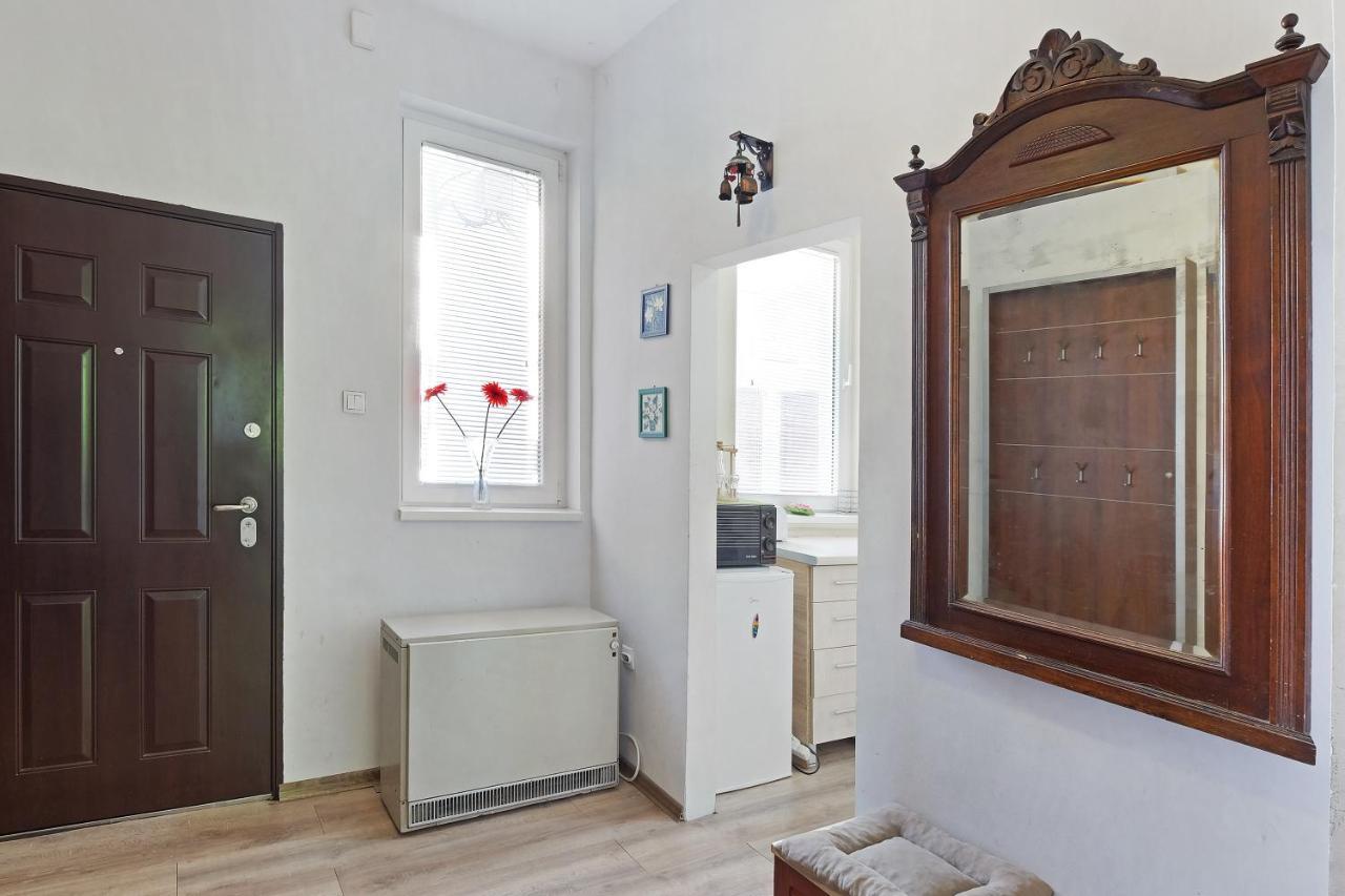 Apartment Paradise Sunny Home Belgrado Exterior foto
